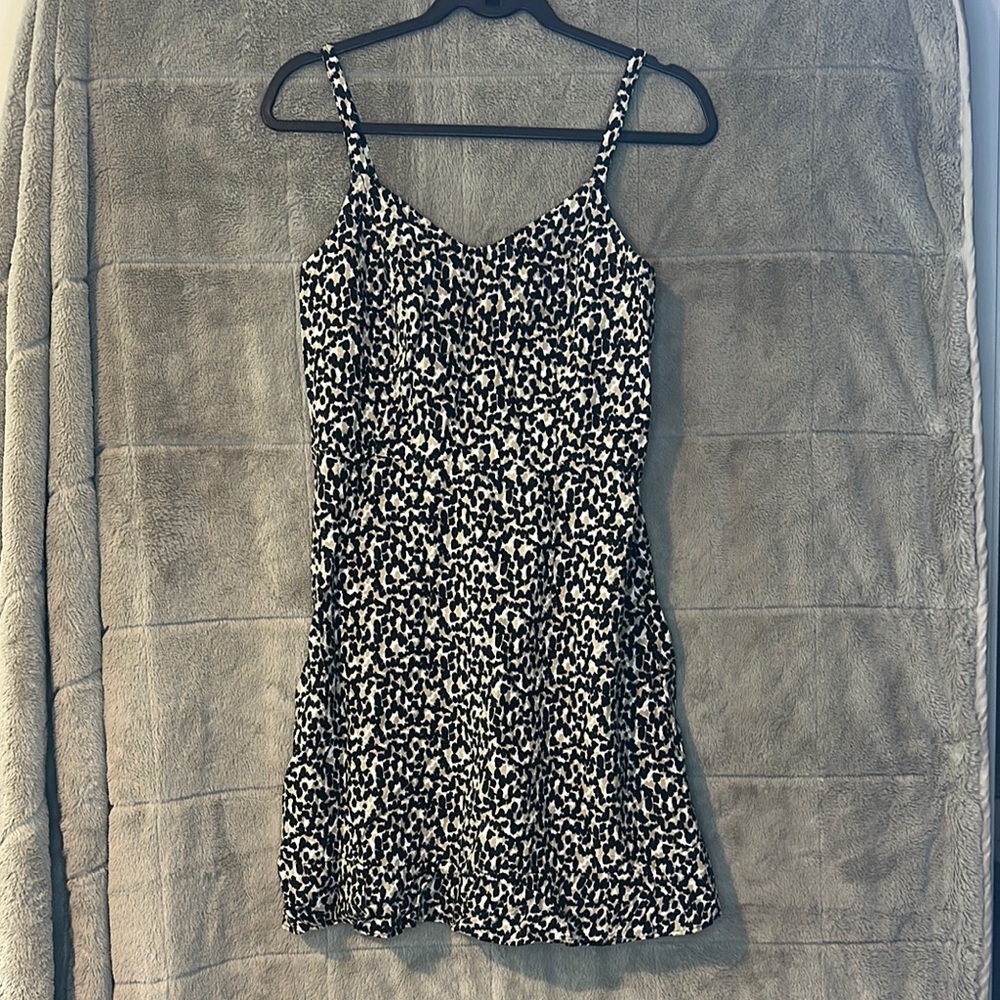 Old Navy Black Tan and White Spaghetti Strap Linen Blend Sundress